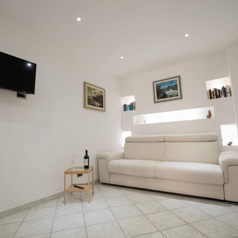 Casa Elia: Locazione Breve - Appartamento - 32