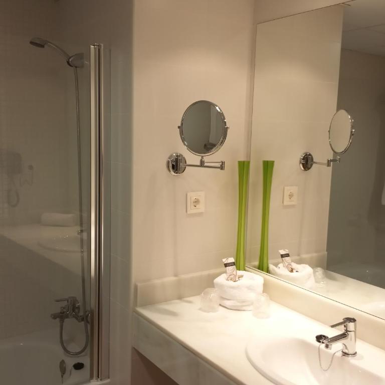 Hotel Adaria Vera - Triple Room with Sea View (3 Adults) - 3