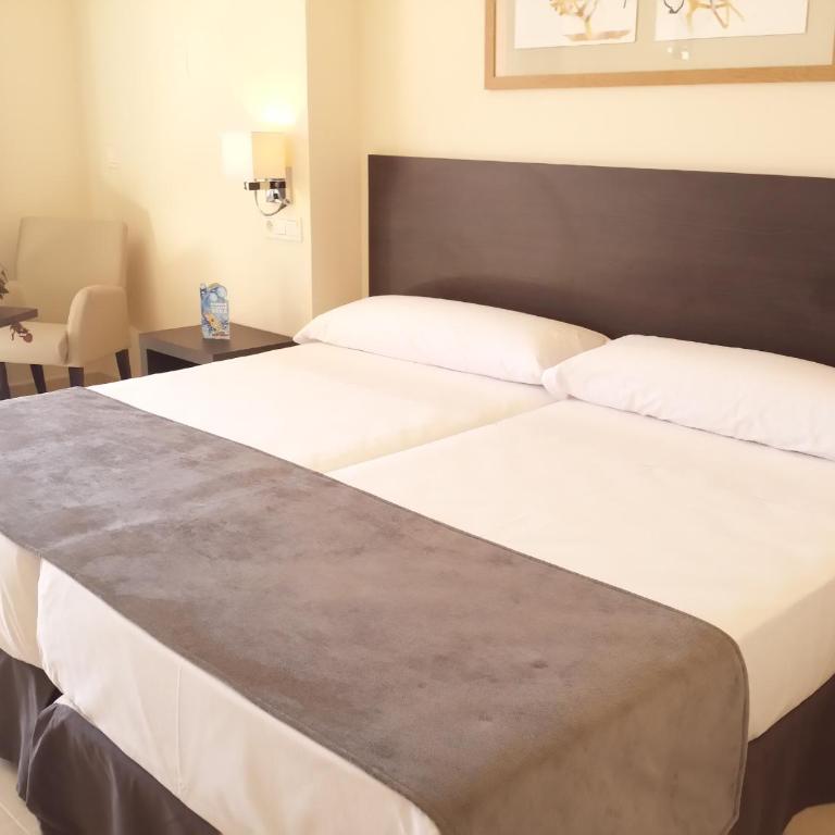 Hotel Adaria Vera - Double or Twin Room with Sea View - 6
