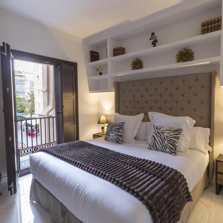 THE CLOCK HOUSE - Luxury Urban Suites - Suite Deluxe - 3