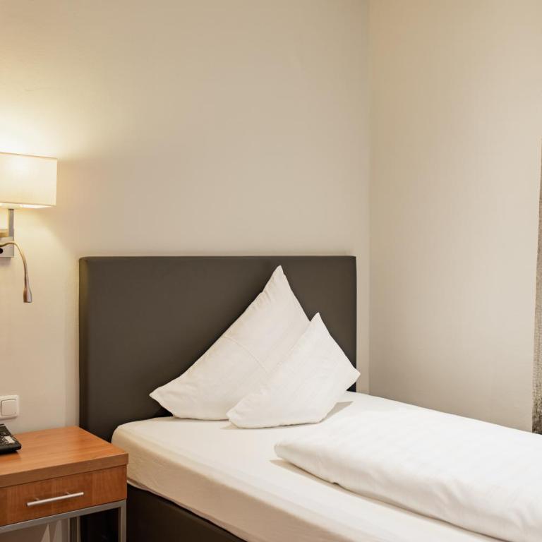 Stadthotel Goldenes Schiff - Classic Einzelzimmer - 7