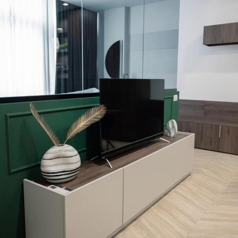 Salotto Room Boutique Pescara - Monolocale Familiare - 35