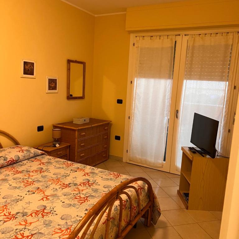 Via Kennedy Apartment - Two-Bedroom Apartment - 3