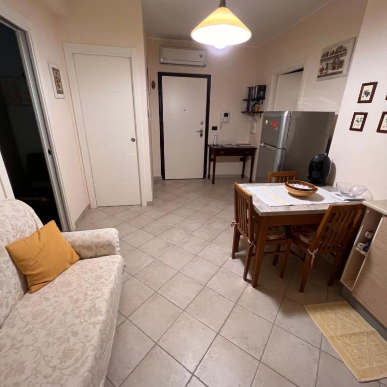 Via Kennedy Apartment - Two-Bedroom Apartment - 10