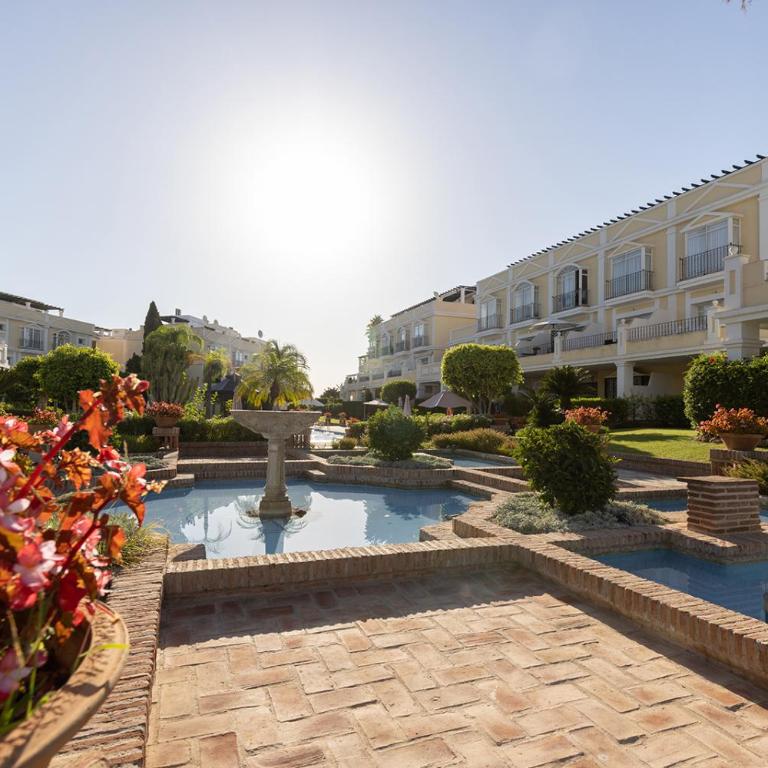 Aloha Gardens in Puerto Banus (Marbella) - Apartamento de 2 dormitorios - 20