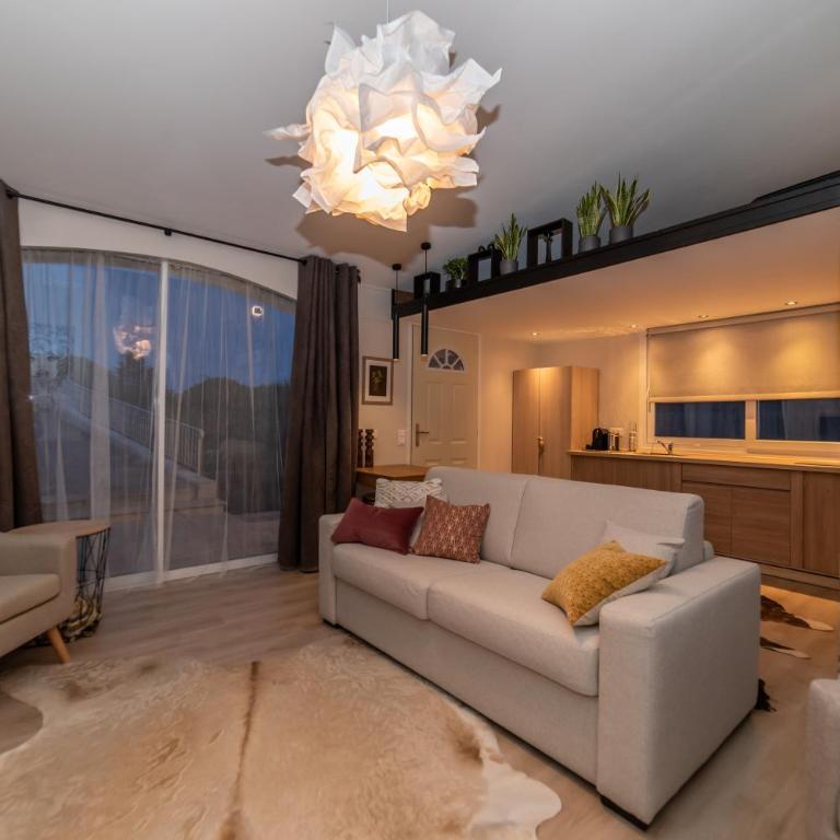 Beautiful Villa with amazing Monte Carlo & Sea View - Villa - 36