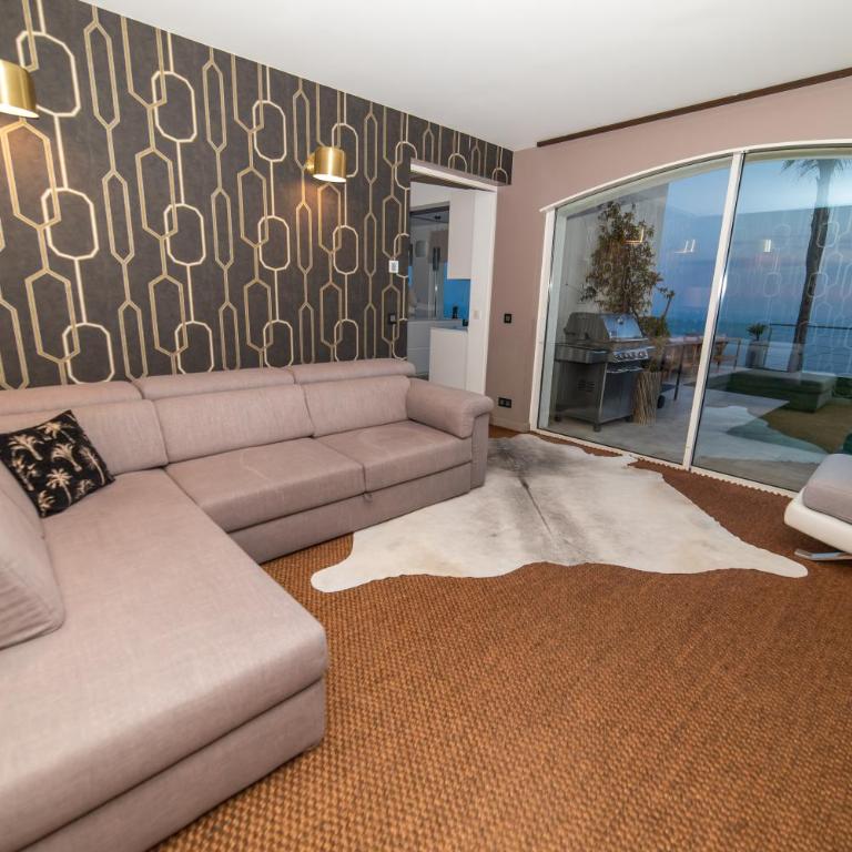 Beautiful Villa with amazing Monte Carlo & Sea View - Villa - 32