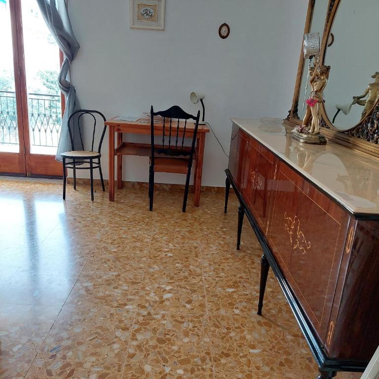 Casa Gargiulo - Appartamento con 2 Camere da Letto - 12