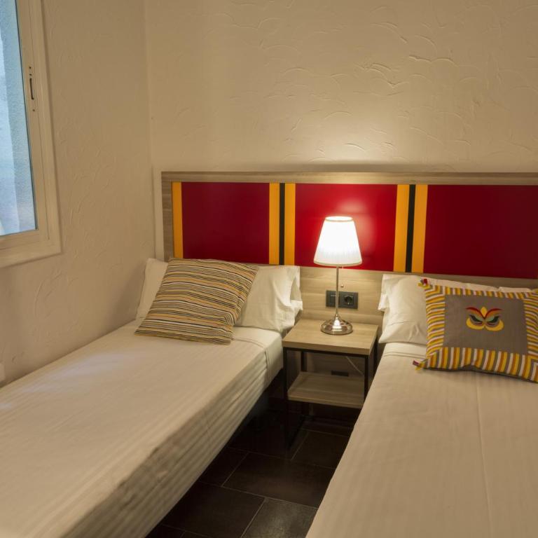 Apartaments Ciutat Vella - Two-Bedroom Apartment - 1