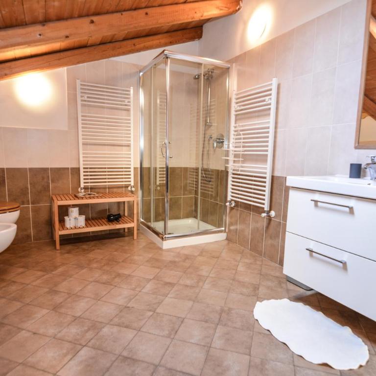 Agritur Airone Bed & Camping - Camera Familiare - 10