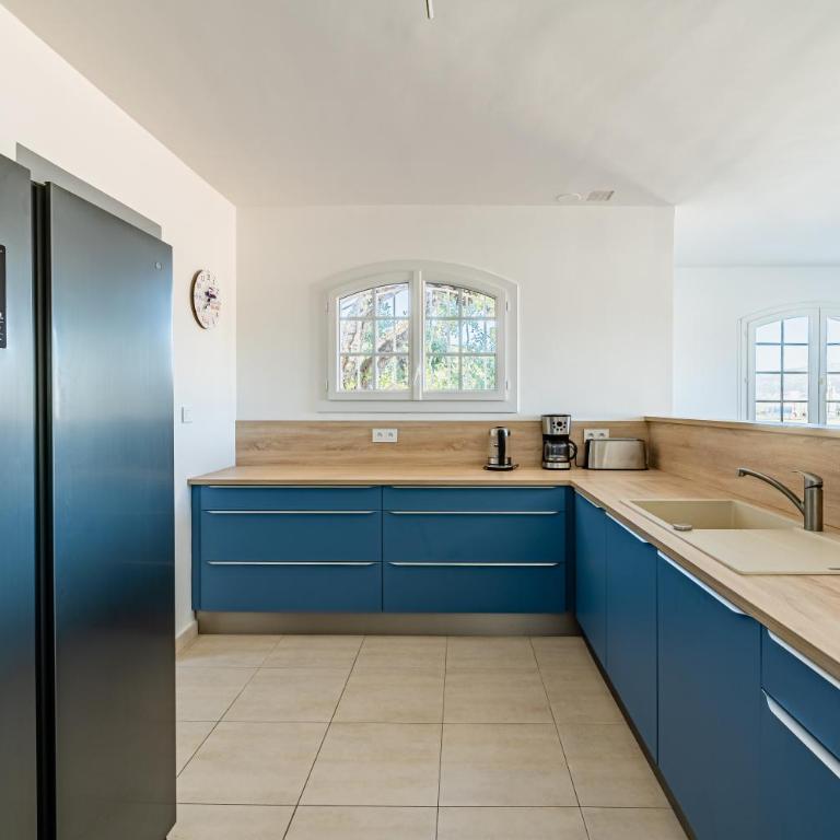 Superbe appartement 2 chambres en haut de Villa - Apartment mit 2 Schlafzimmern - 11