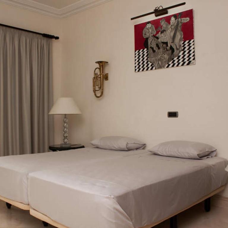 Hotel Villarocamar - Habitación Doble con vistas al mar - 2 camas - 2