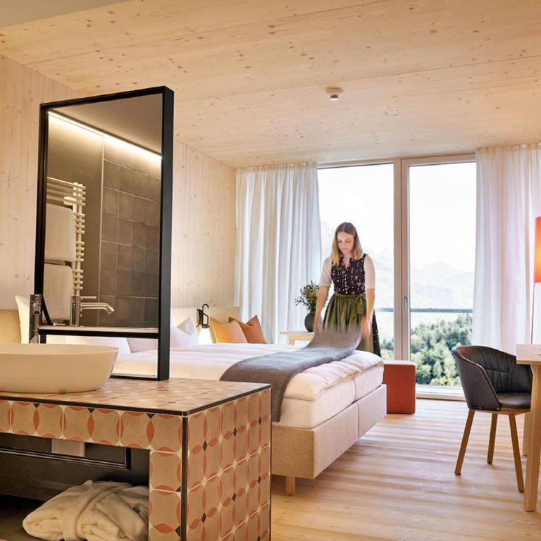 Kulturhof Stanggass - Doppelzimmer mit Bergblick - 2