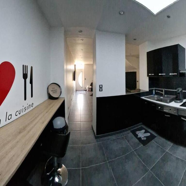 Magnifique maison Amiens en bord de somme 8 pers - Three-Bedroom Apartment - 2