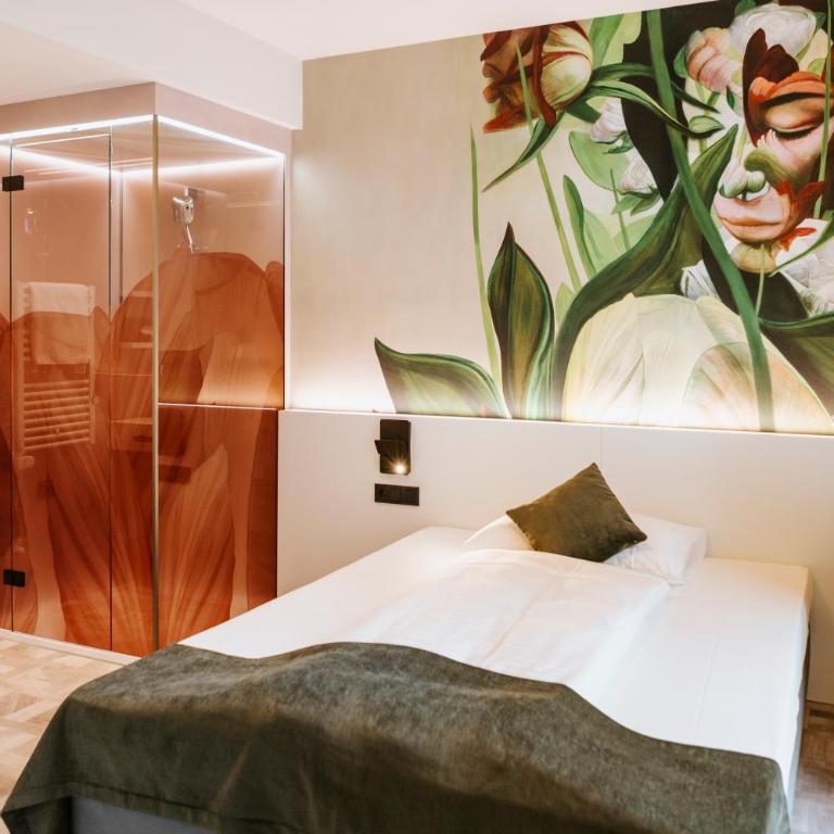 ART-INN Design Self-Check-in-Hotel - Doppelzimmer - Bett 1,60 m - 8