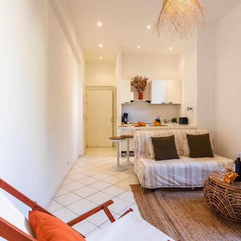 LE FLORIDA AP4340 By Riviera Holiday Homes - Appartement 1 Chambre - 11