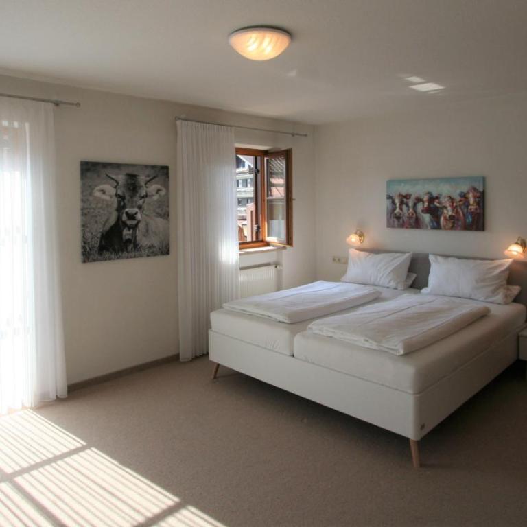 Alpenflair Ferienwohnungen Whg 404 - Haus mit 4 Schlafzimmern - 30