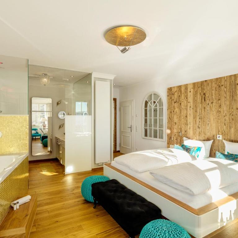 YachtHotel Helvetia Spa- und Wellnessdomizil - Deluxe Wellroom Panorama mit Seeblick - 2