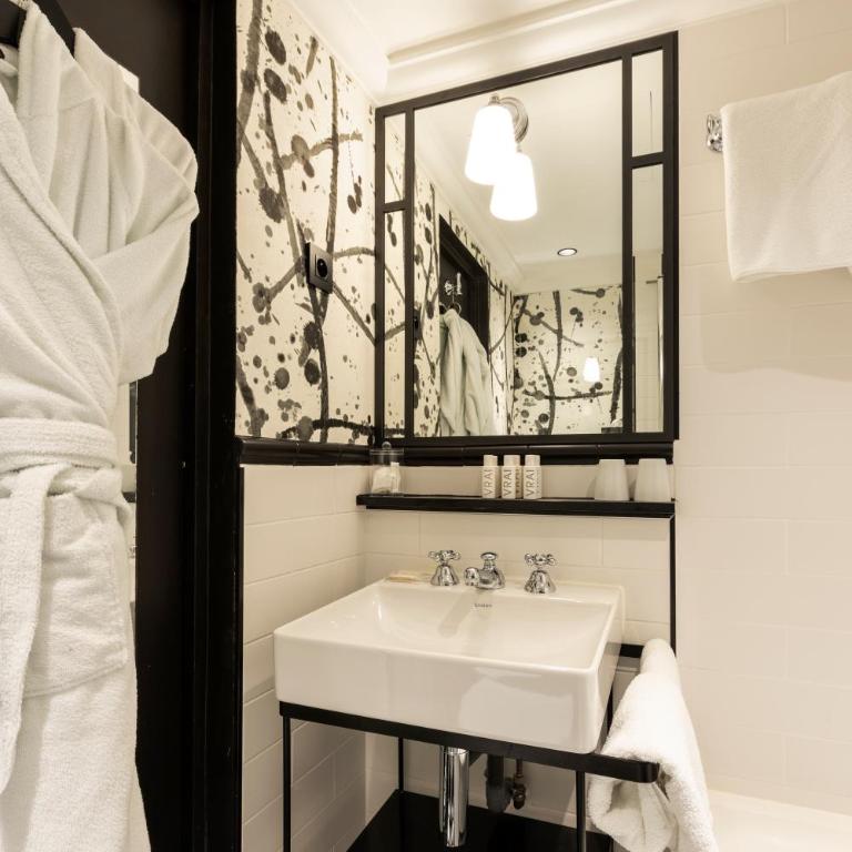 Hôtel Thérèse - Chambre Double Tradition - 7