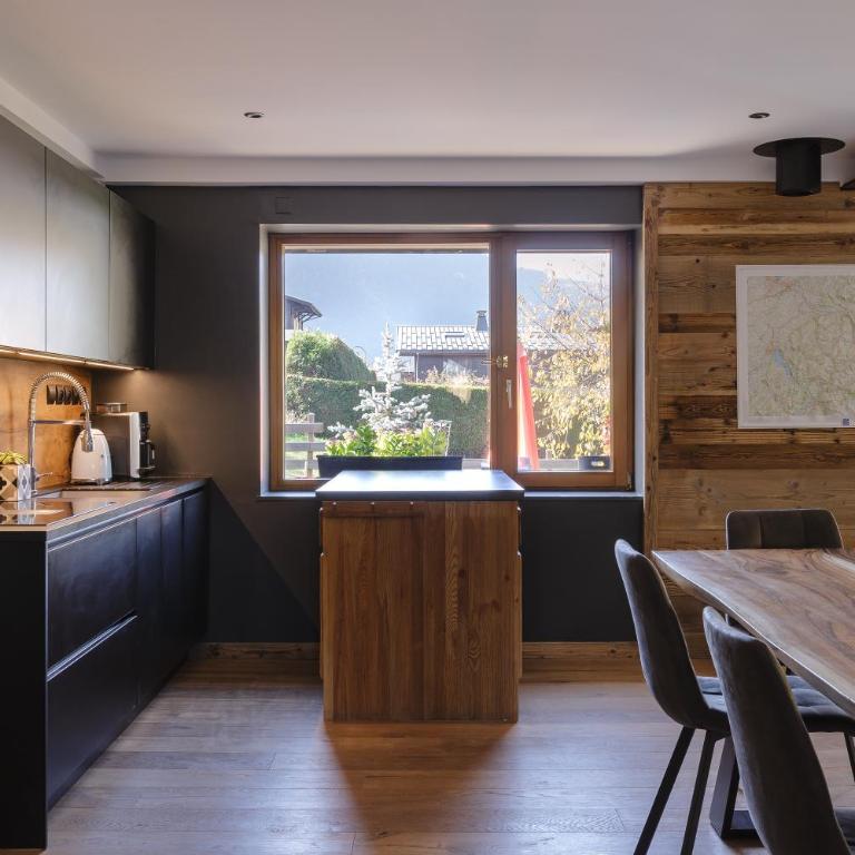 Chalet Benoit - Modern Chalet 8 Pax Free Parking Mountain View - By Cozee Rentals - Chalet mit 3 Schlafzimmern - 8