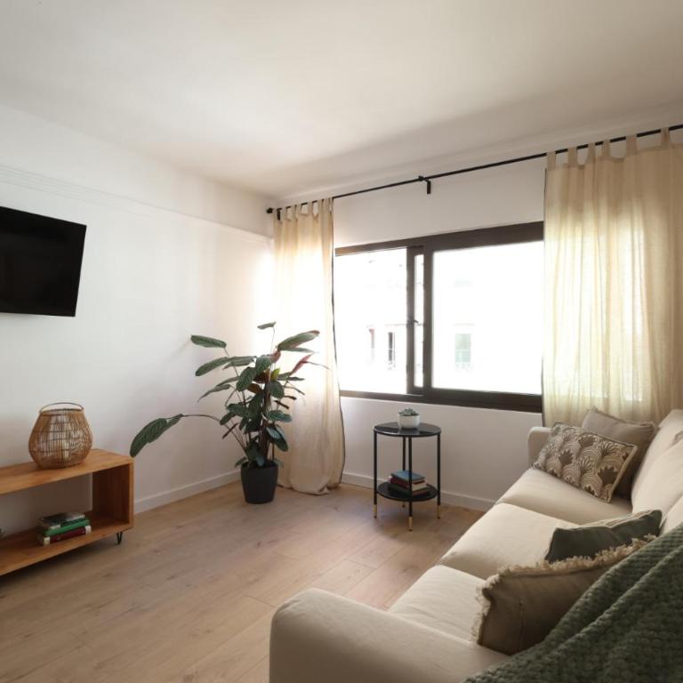 FLORIT FLATS - The Apolo Apartment - Two-Bedroom Apartment - 12