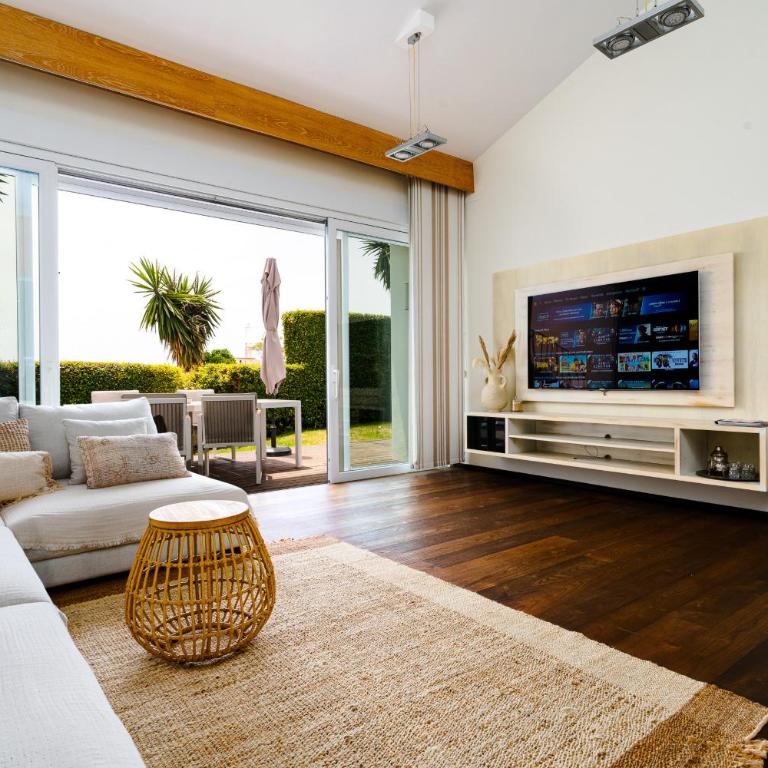 Villa Madrugada, beachside villa in Costabella - Villa Deluxe - 79