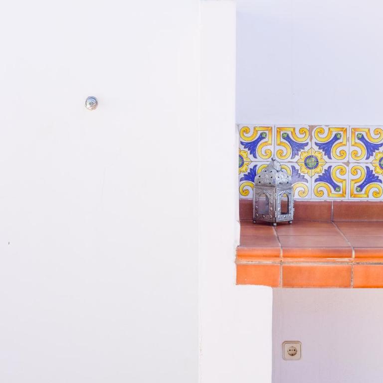 Penthouse 17A, Frigiliana 2 bedroom, Pool, Large Terrace and Amazing views in the center of Frigiliana HansOnHoliday Rentals - Apartamento de 2 dormitorios - 12