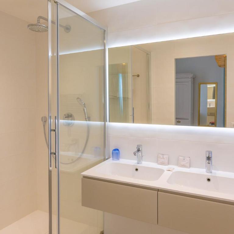Hotel les Armoiries - Chambre Prestige - 3