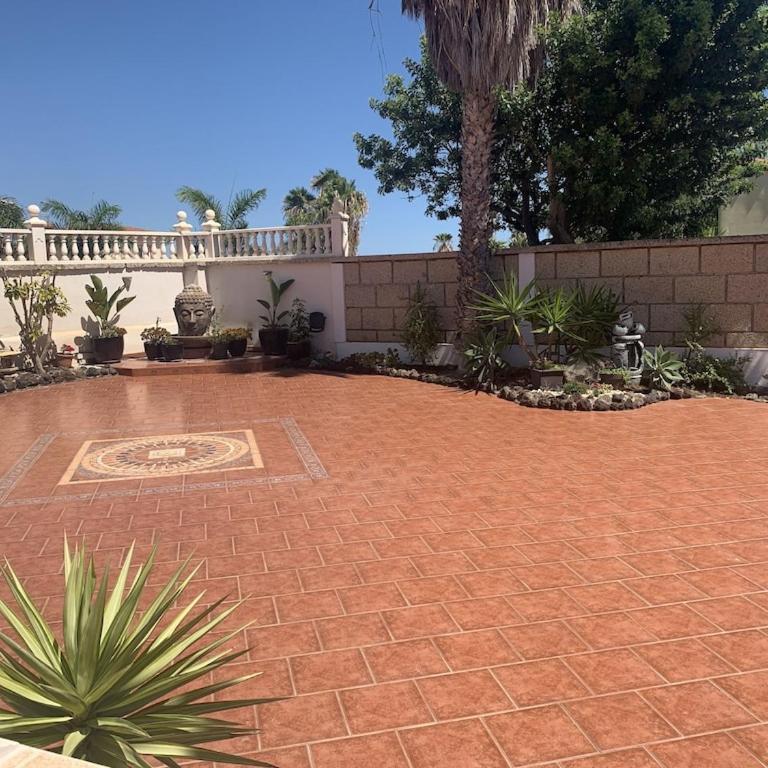Casa Paraiso Villa Tenerife, stunning family bungalow with totally secluded pool area, wheelchair friendly - Villa - 17