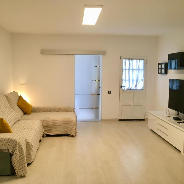 spazioso e incantevole, funzionale, Wi-Fi, AC, patio, piscina condivisa - Apartamento - 27