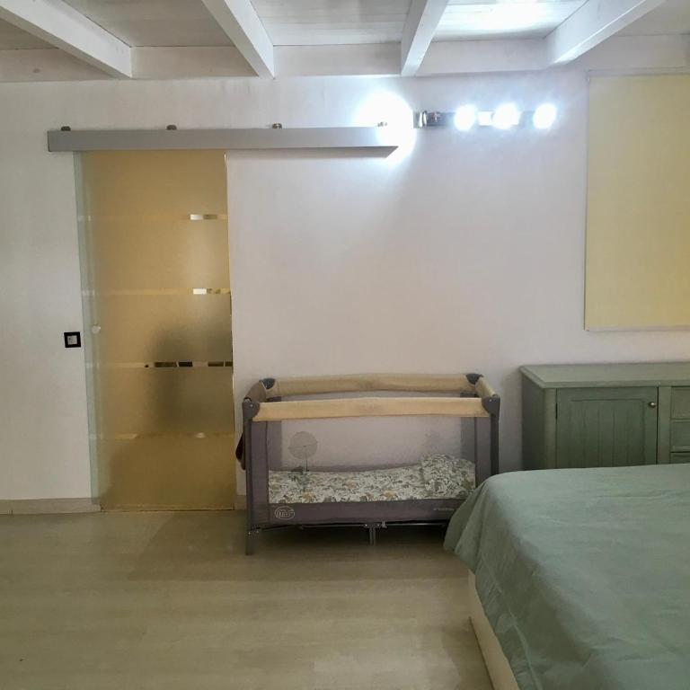 spazioso e incantevole, funzionale, Wi-Fi, AC, patio, piscina condivisa - Apartamento - 16