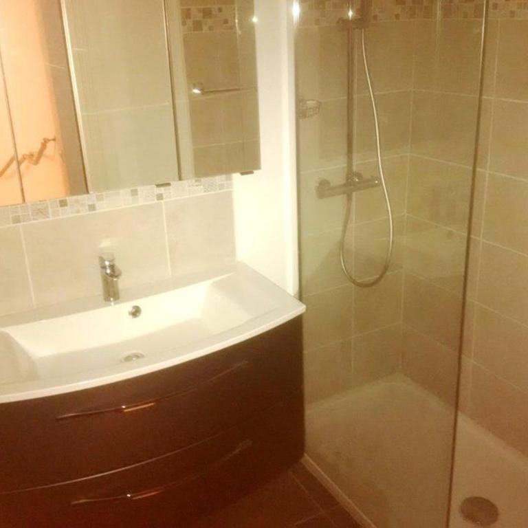 Villa 2 chambres dans résidence avec piscine 700m plage - Maison 2 Chambres - 10