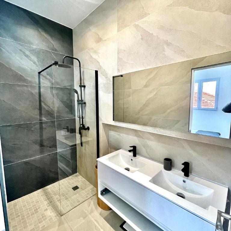 New loft 1 bedroom flat cannes croisette Palais des festivals - Apartment mit 1 Schlafzimmer mit Stadtblick - 11