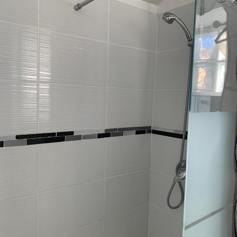 Logement dans une résidence de bien être avec jacuzzi et piscine chauffée - Appartement avec Terrasse - 17