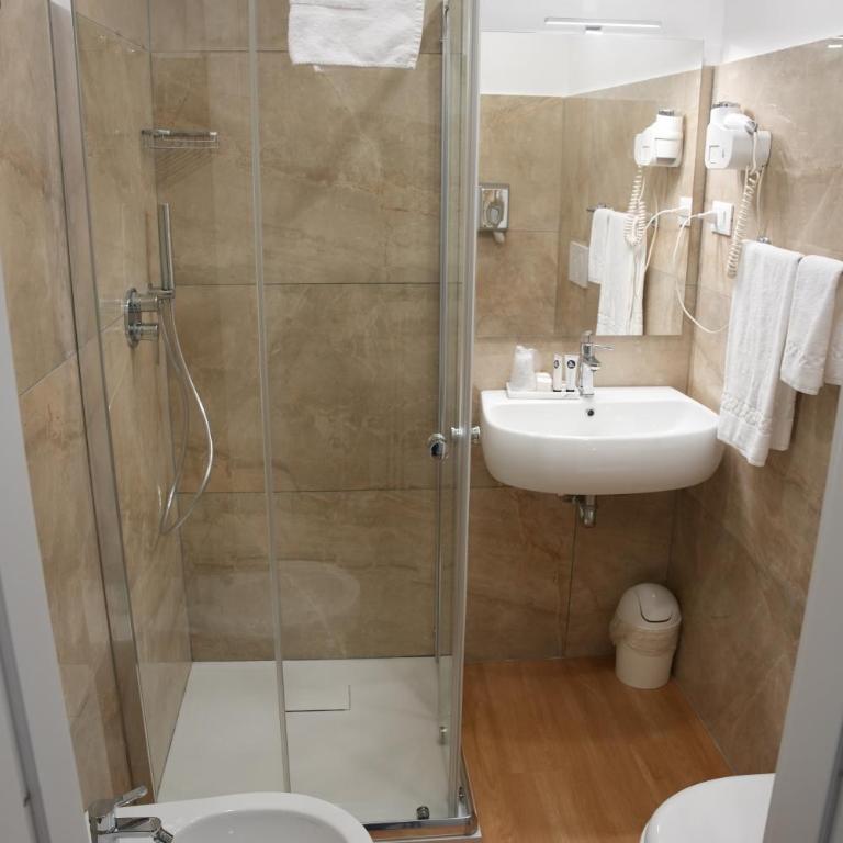 Hotel Montevecchio - Double Room - 7