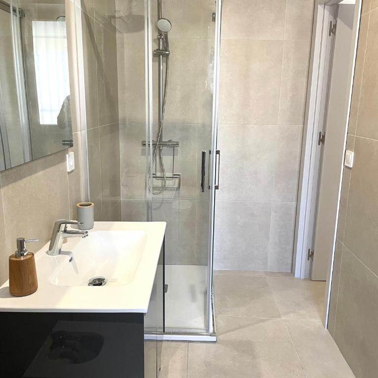 Puente a la Mezquita - Two-Bedroom Apartment - 10