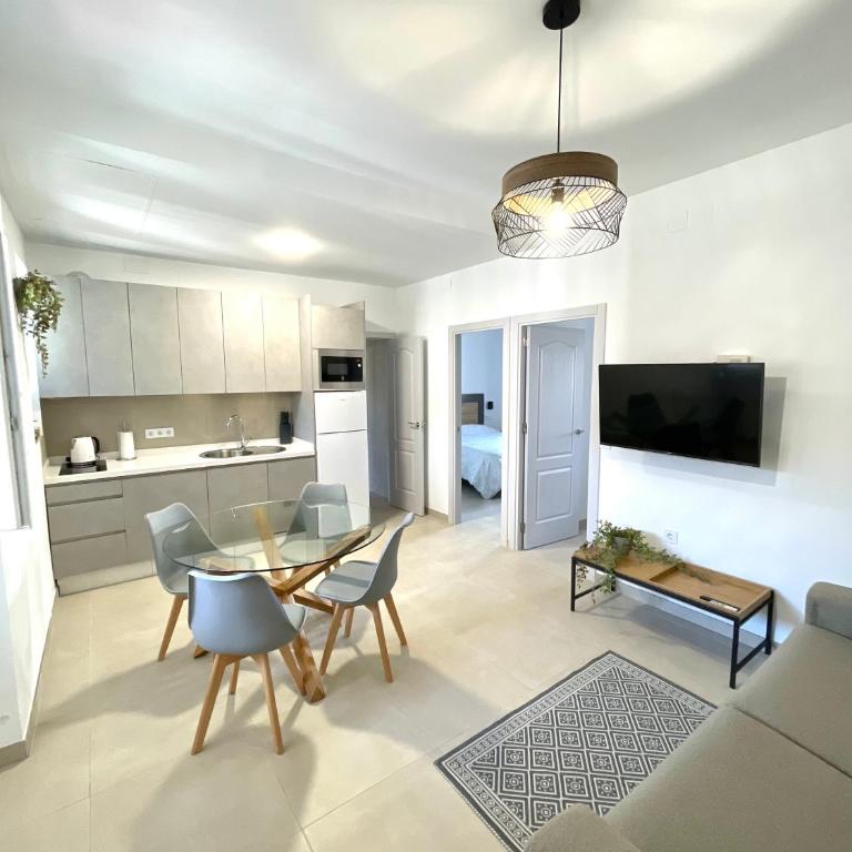 Puente a la Mezquita - Two-Bedroom Apartment - 6