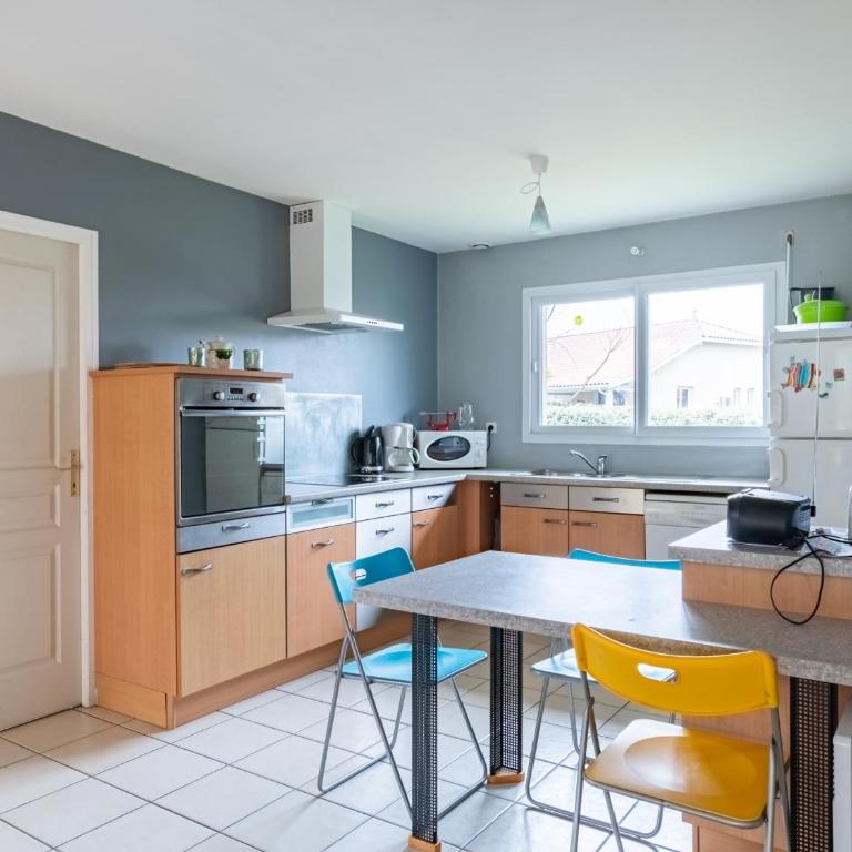 Grande maison familiale 4 chambres, 140m², proche forêt, terrasse et jardin clos, Biscarrosse - FR-1-521-22 - Maison de Vacances (8 Adultes) - 6