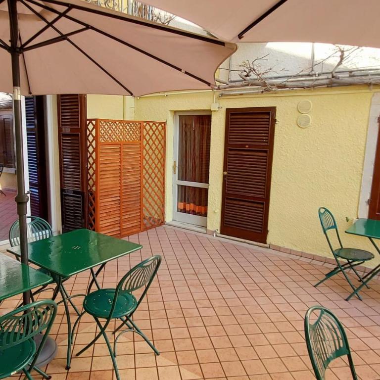 Al Glicine Apartments - Appartamento con Vista Lago - 14