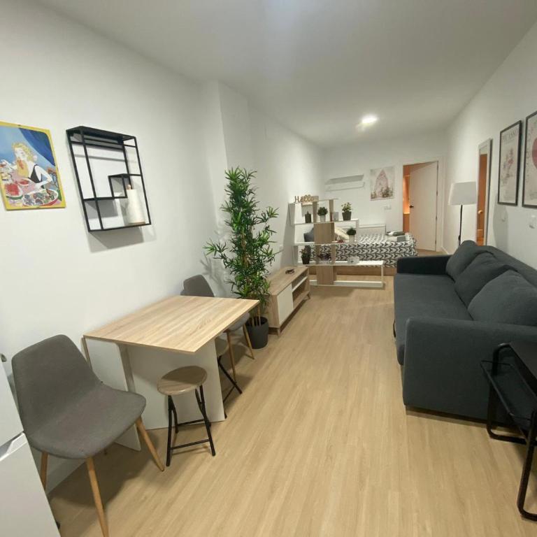 La Marquesa - One-Bedroom Apartment - 7