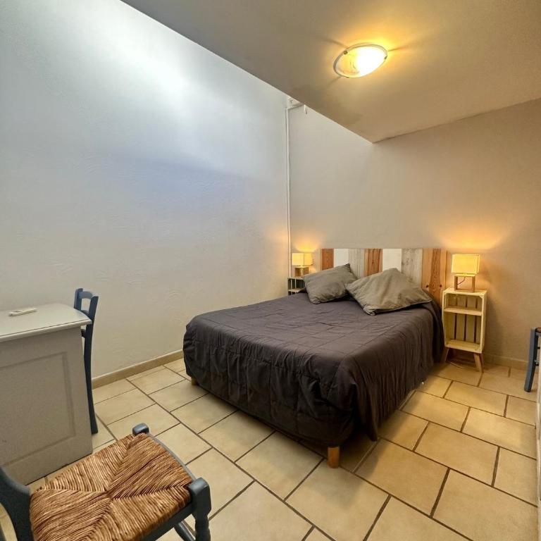 Résidence La Palma & L'Oasis - Two-Bedroom Apartment with Balcony - 12