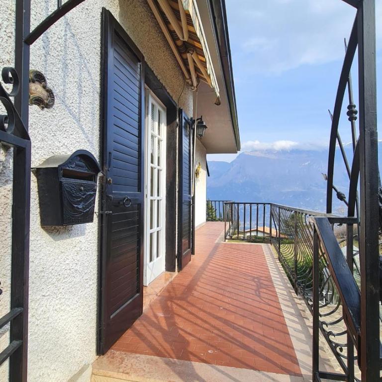 Country House Casa Marisa Garden and Lake view By Garda Domus Mea - Appartamento con Balcone - 13