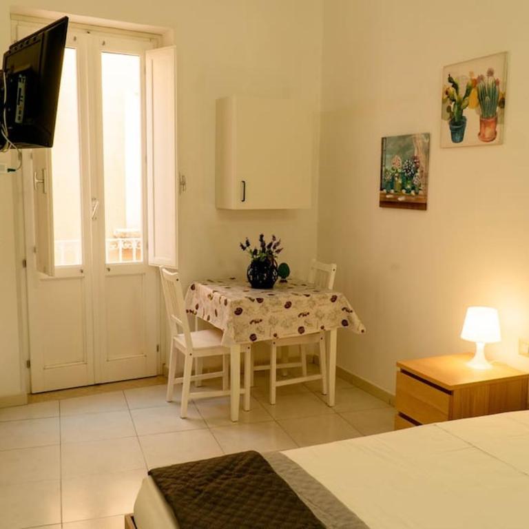 Casa Charm RosaApartmentsOrtigia - Two-Bedroom Apartment - 18