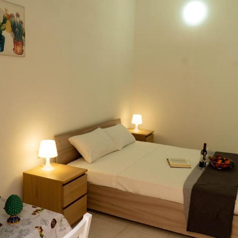 Casa Charm RosaApartmentsOrtigia - Two-Bedroom Apartment - 19
