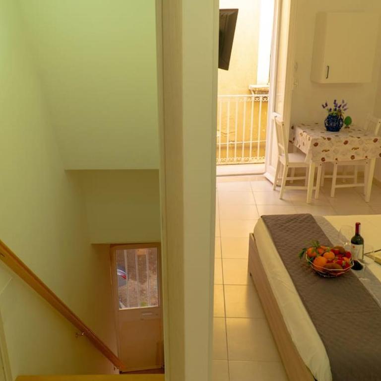Casa Charm RosaApartmentsOrtigia - Two-Bedroom Apartment - 17