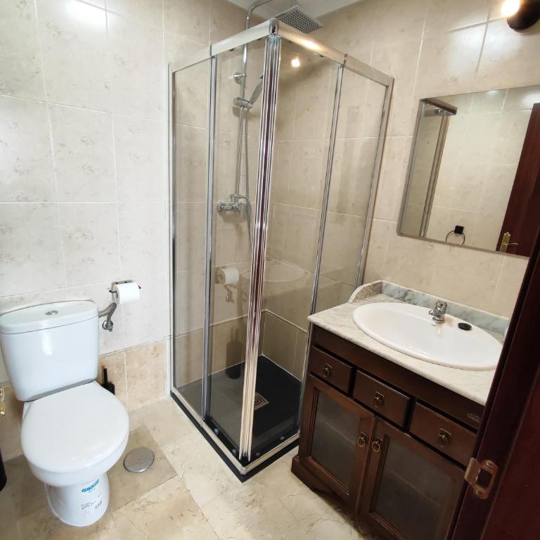 2BDR Sunny apartment with pool and private parking in Benalmádena - Two-Bedroom Apartment - 25