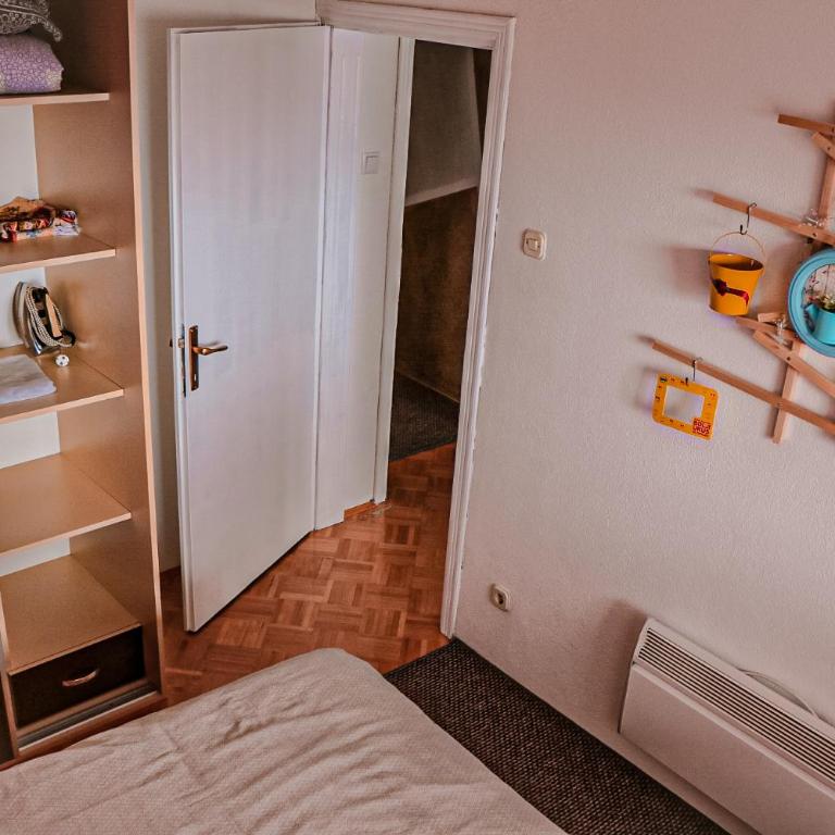 Apartment Benjo - Two-Bedroom Apartment - 19