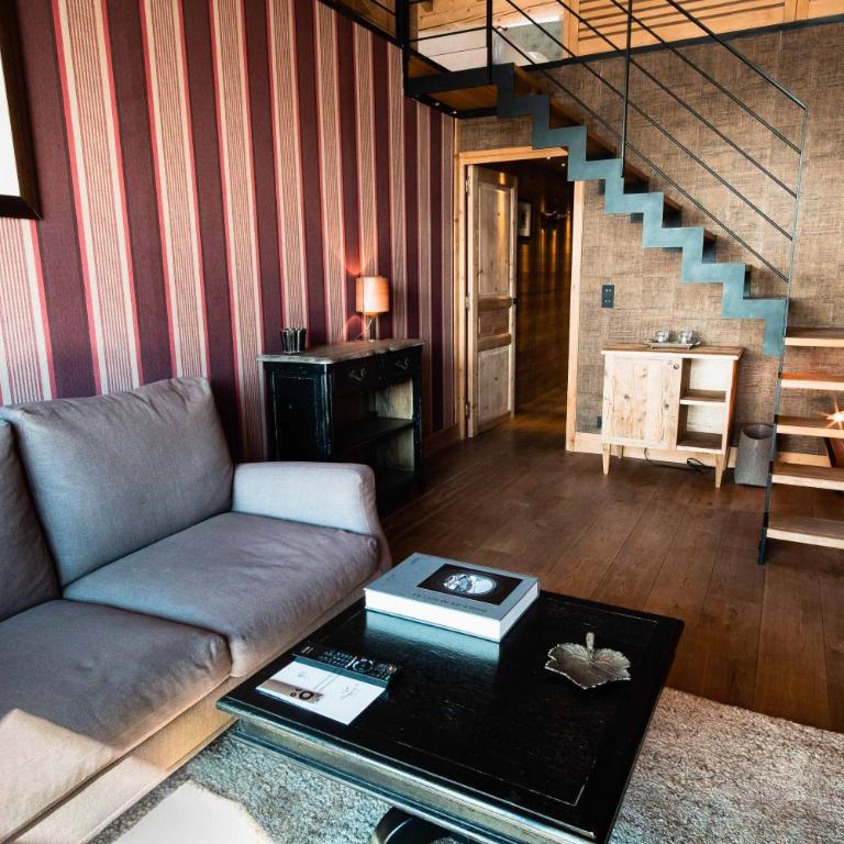 Hôtel LE BLIZZARD - Suite en Duplex - 1