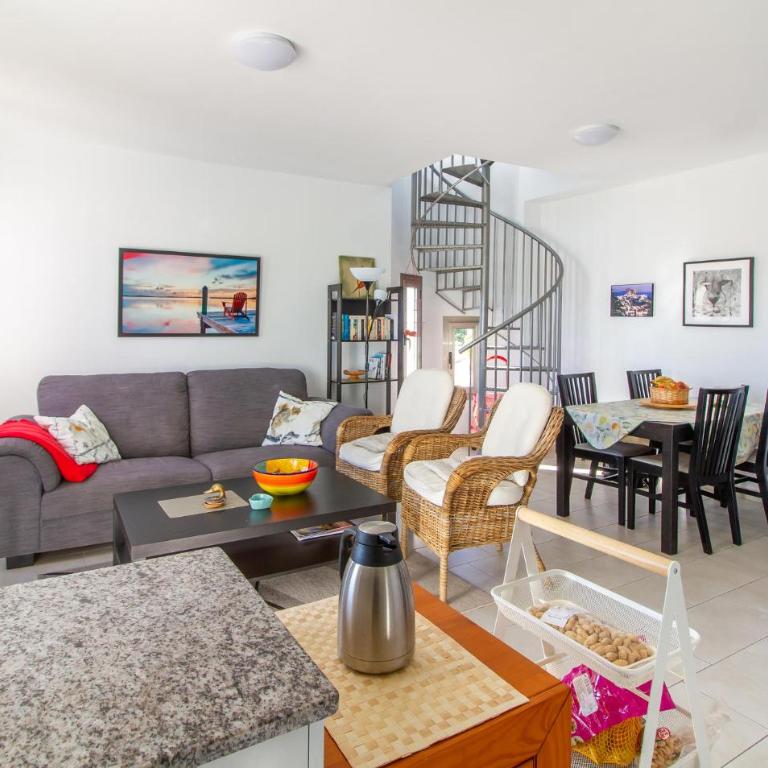 Cozy Apartment In El Campello With Wifi - Apartamento de 2 dormitorios - 5