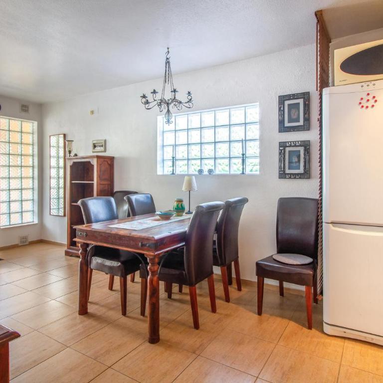 2 Bedroom Cozy Home In Orihuela - Casa de vacaciones de 2 dormitorios - 5